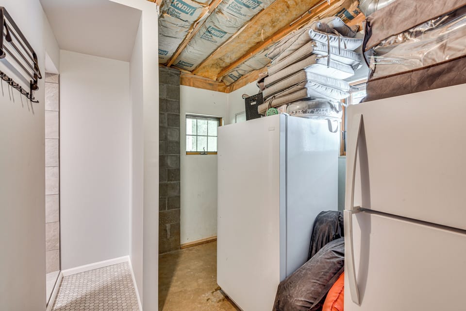 House (Multiple Bedrooms) | Interior