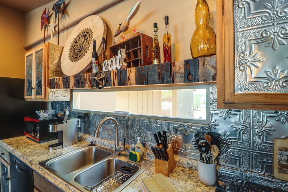 House (1 Bedroom) | Interior
