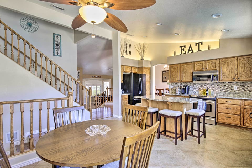 House (4 Bedrooms) | Interior