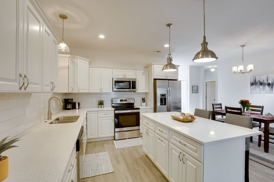 House (3 Bedrooms) | Interior