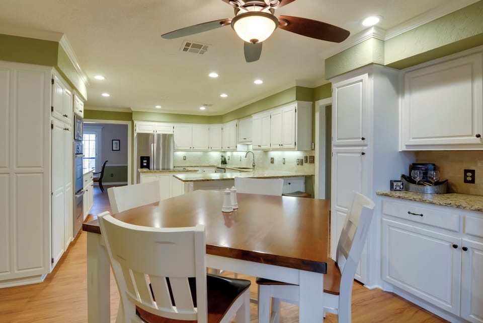 House (4 Bedrooms) | Interior