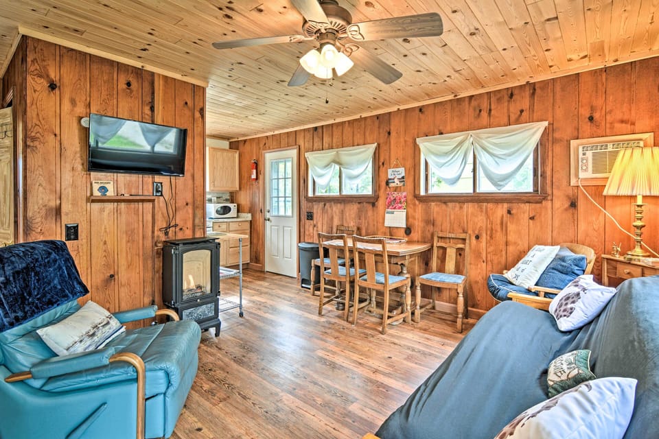 House (2 Bedrooms) | Front of property