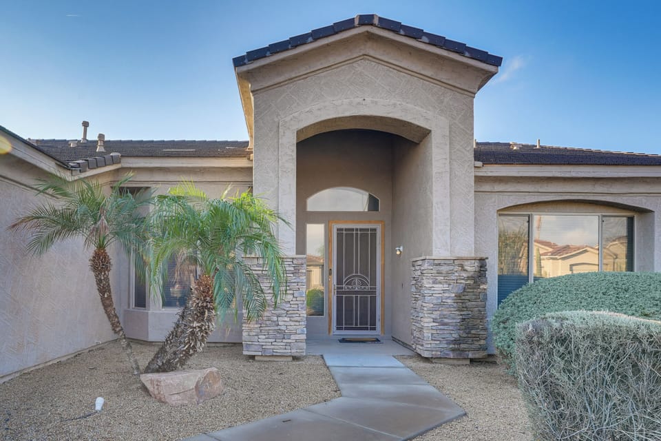 House (4 Bedrooms) | Interior