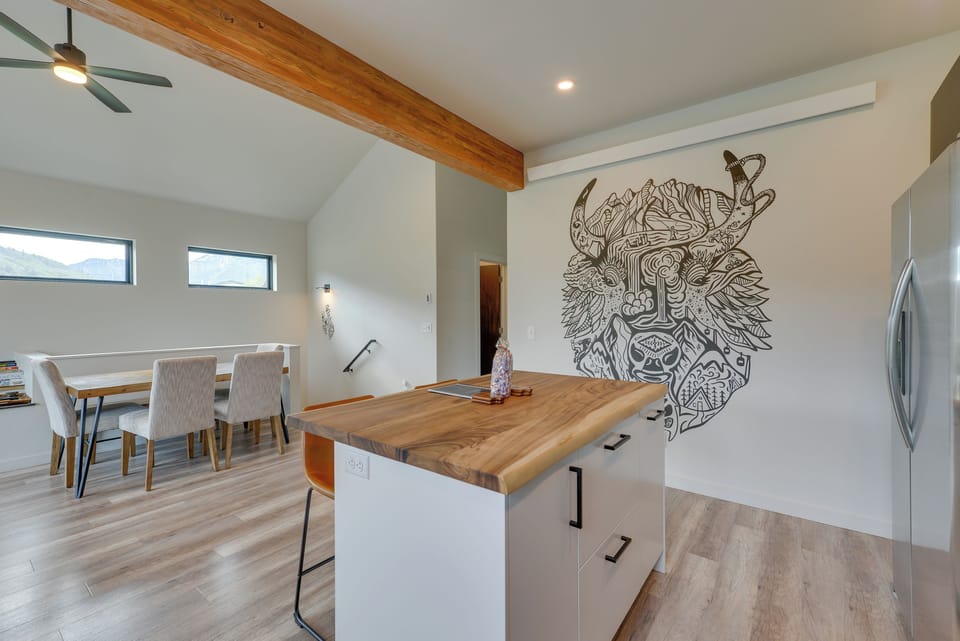 House (2 Bedrooms) | Interior