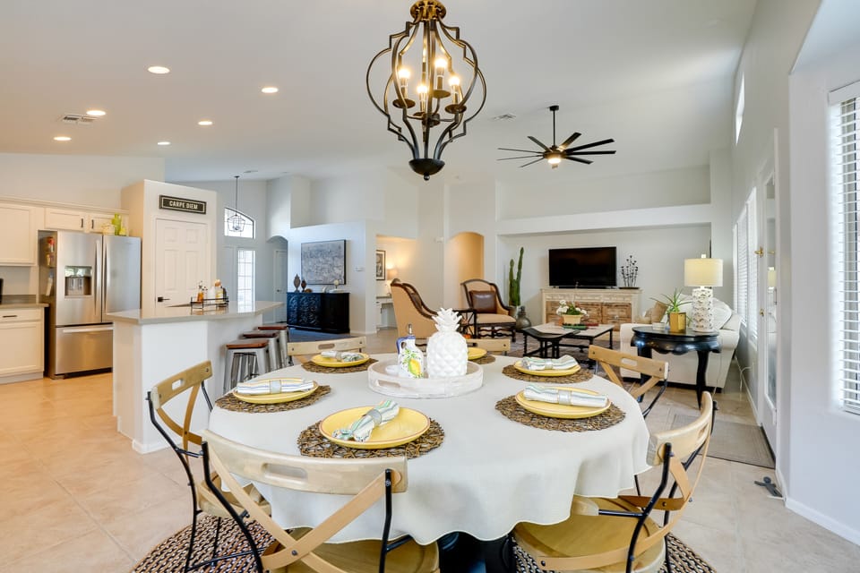 House (3 Bedrooms) | Interior
