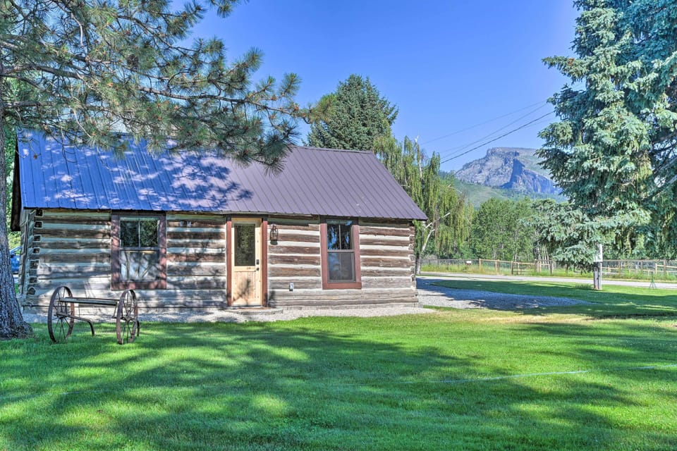 House (1 Bedroom) | Front of property