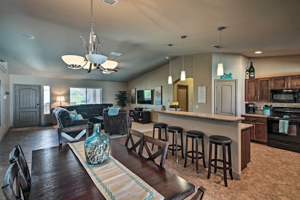 House (4 Bedrooms) | Interior