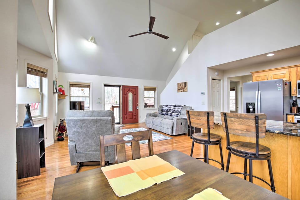 House (2 Bedrooms) | Interior