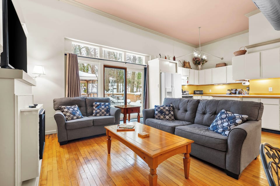 Apartment (1 Bedroom) | Interior