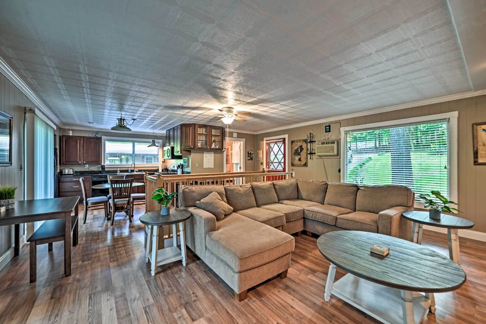 House (2 Bedrooms) | Interior