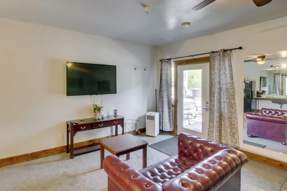 Apartment (0 Bedroom) | Interior