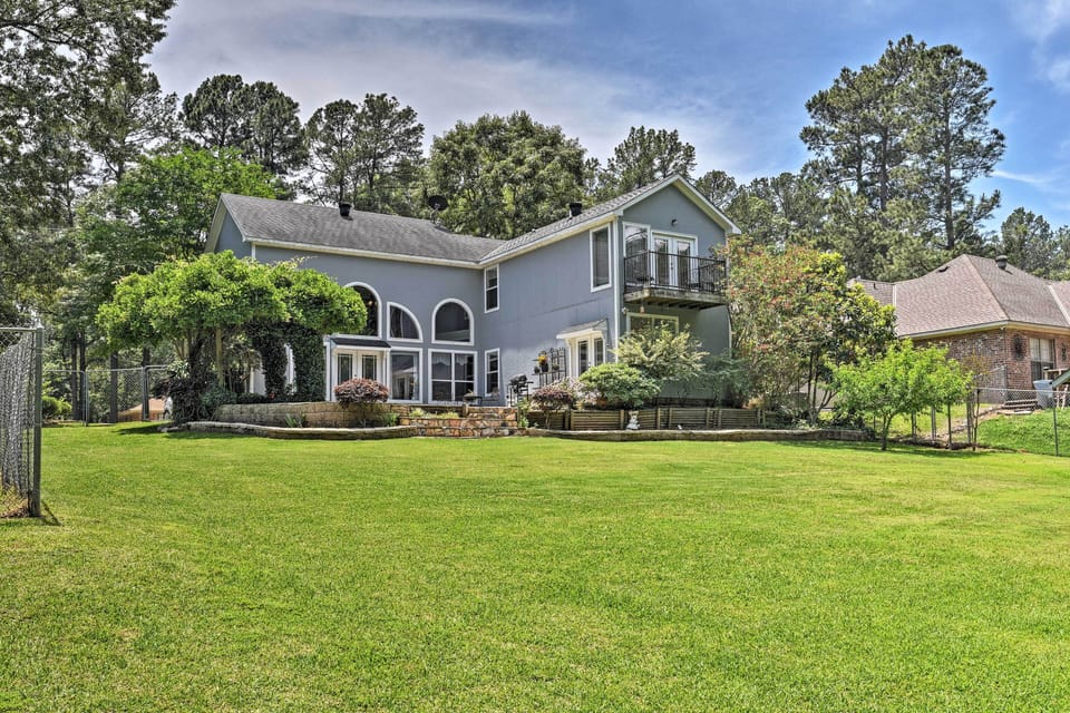 House (3 Bedrooms) | Front of property