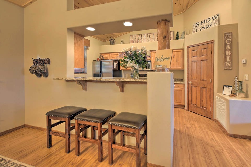 House (3 Bedrooms) | Interior