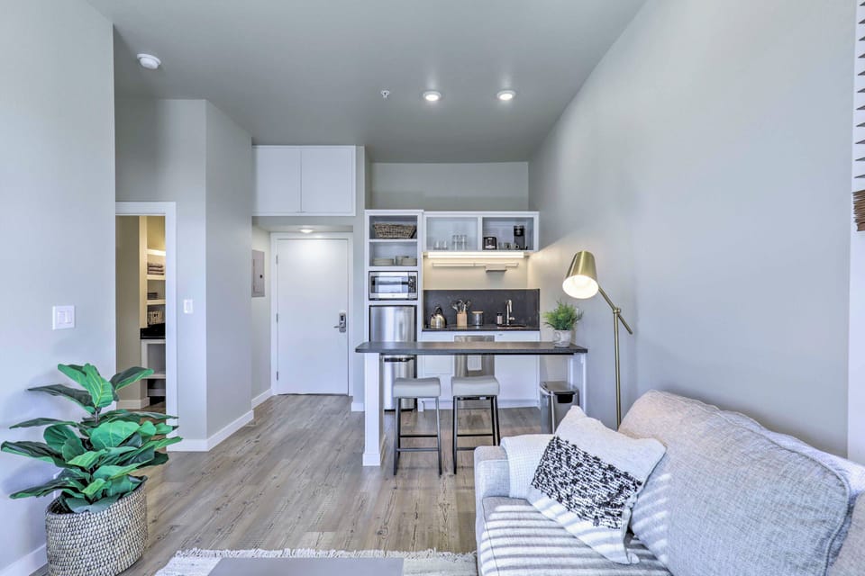 Apartment (1 Bedroom) | Interior