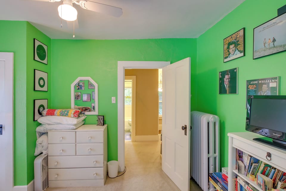 House (2 Bedrooms) | Interior