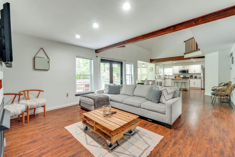 House (4 Bedrooms) | Interior
