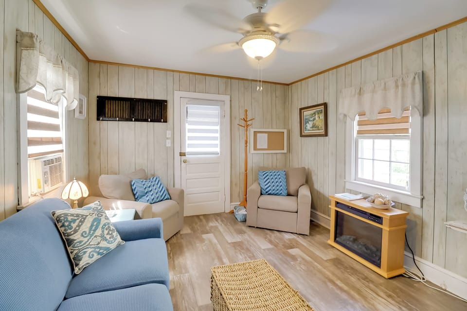 Cottage (2 Bedrooms) | Interior