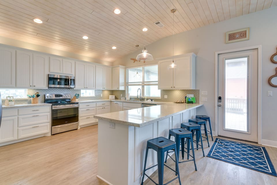 House (3 Bedrooms) | Interior