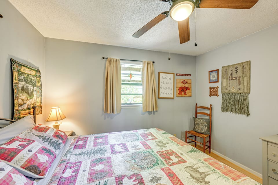 House (2 Bedrooms) | Interior