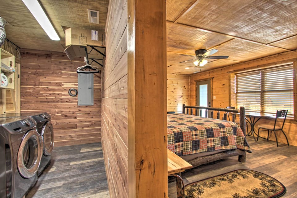 House (1 Bedroom) | Interior