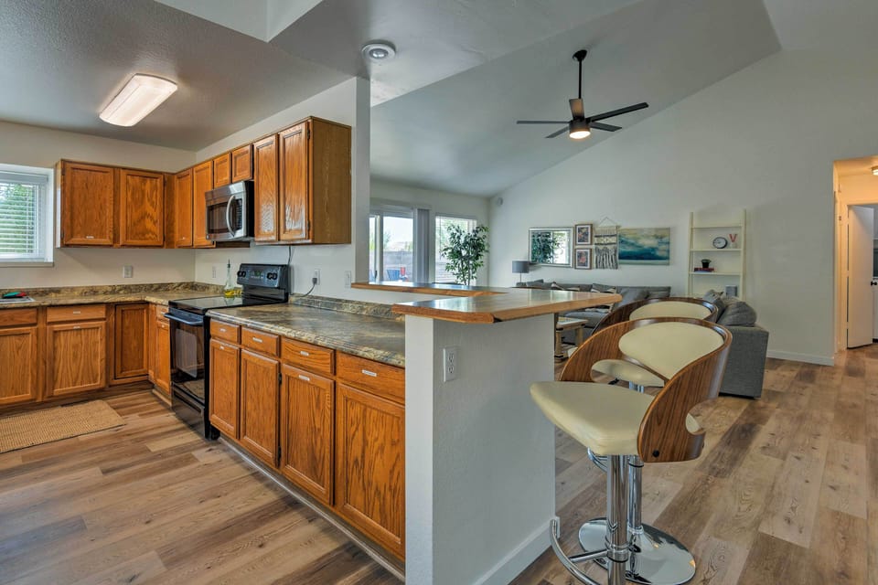 House (3 Bedrooms) | Interior