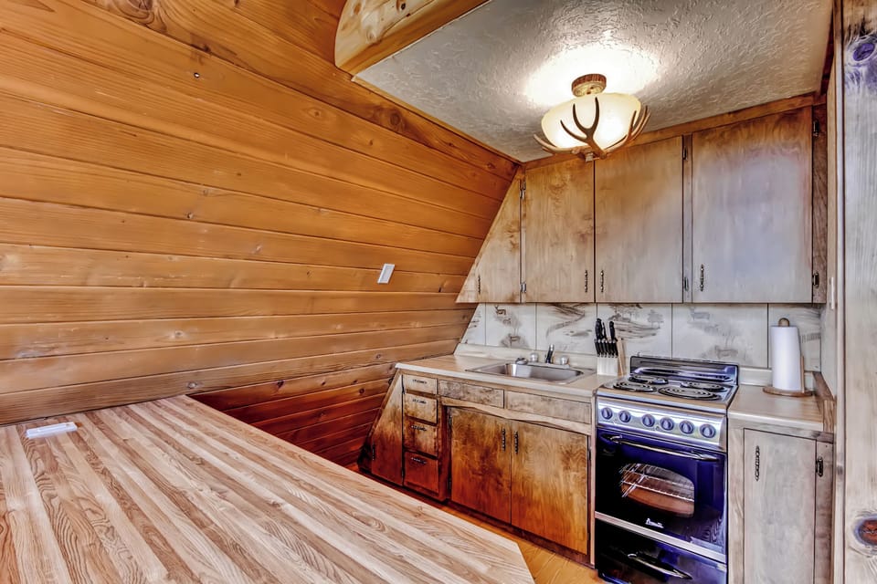 House (1 Bedroom) | Interior