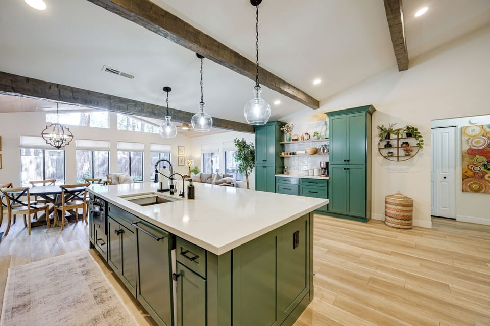 House (3 Bedrooms) | Interior