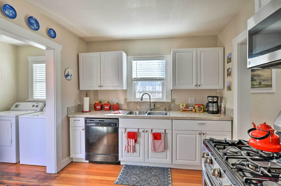 Cottage (2 Bedrooms) | Interior