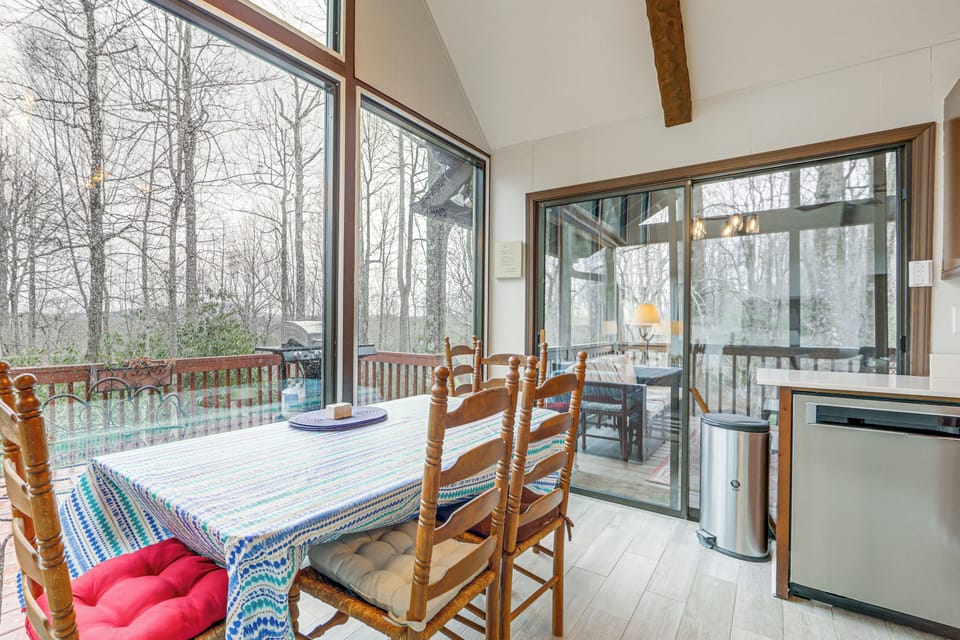 House (3 Bedrooms) | Interior