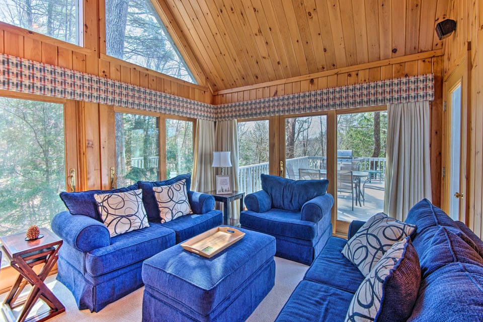 House (5 Bedrooms) | Interior