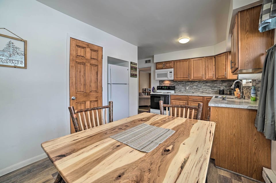 Cottage (2 Bedrooms) | Interior