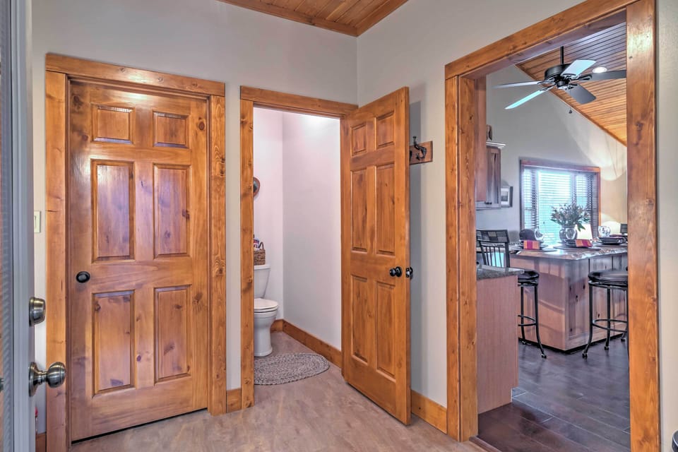House (2 Bedrooms) | Interior