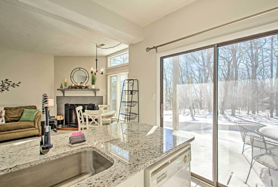 Apartment (1 Bedroom) | Interior