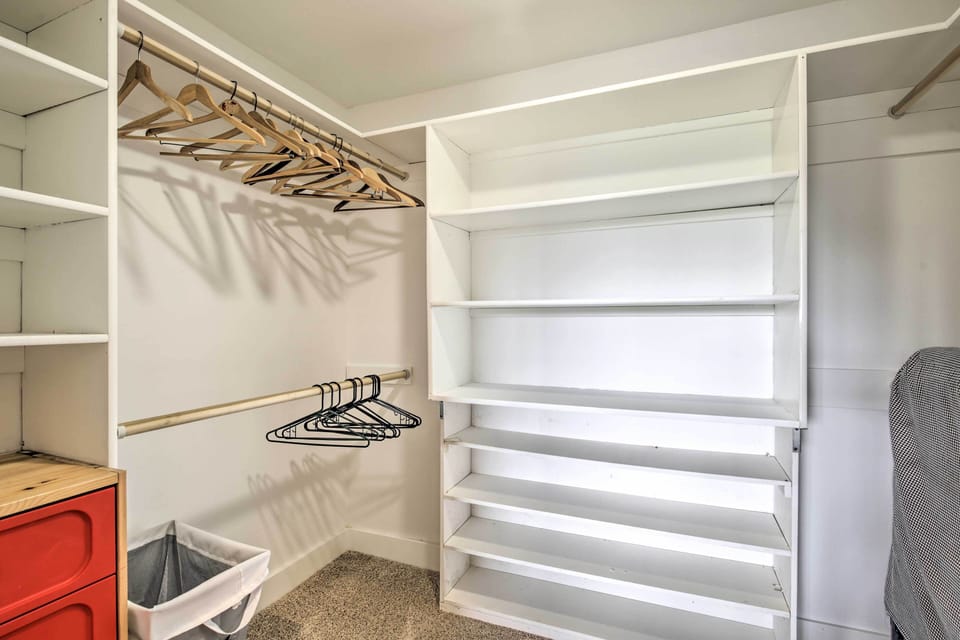 Apartment (1 Bedroom) | Interior