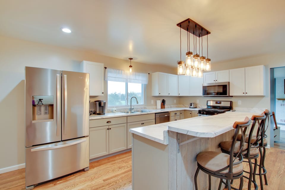House (3 Bedrooms) | Interior