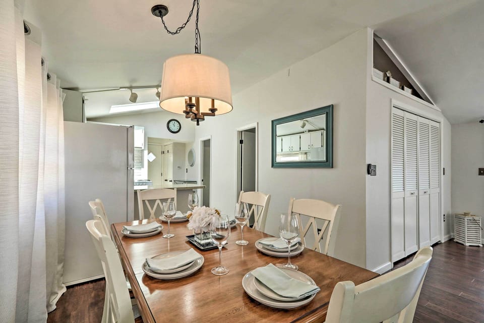 Cottage (2 Bedrooms) | Interior