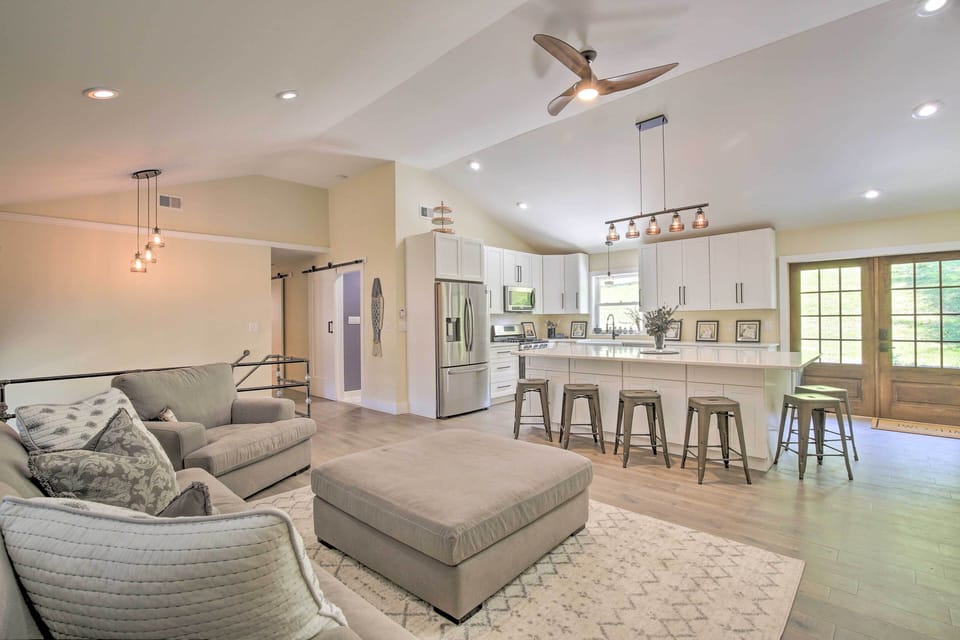 House (3 Bedrooms) | Front of property
