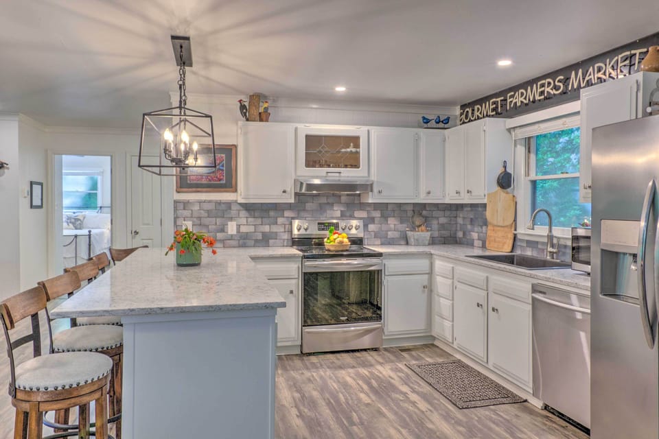 House (2 Bedrooms) | Interior