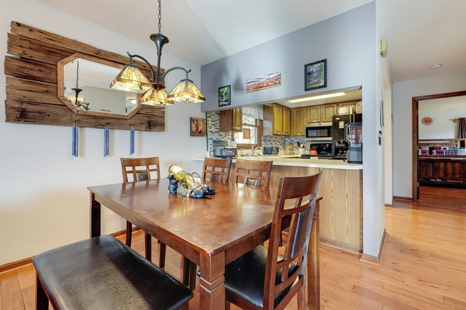 House (2 Bedrooms) | Interior