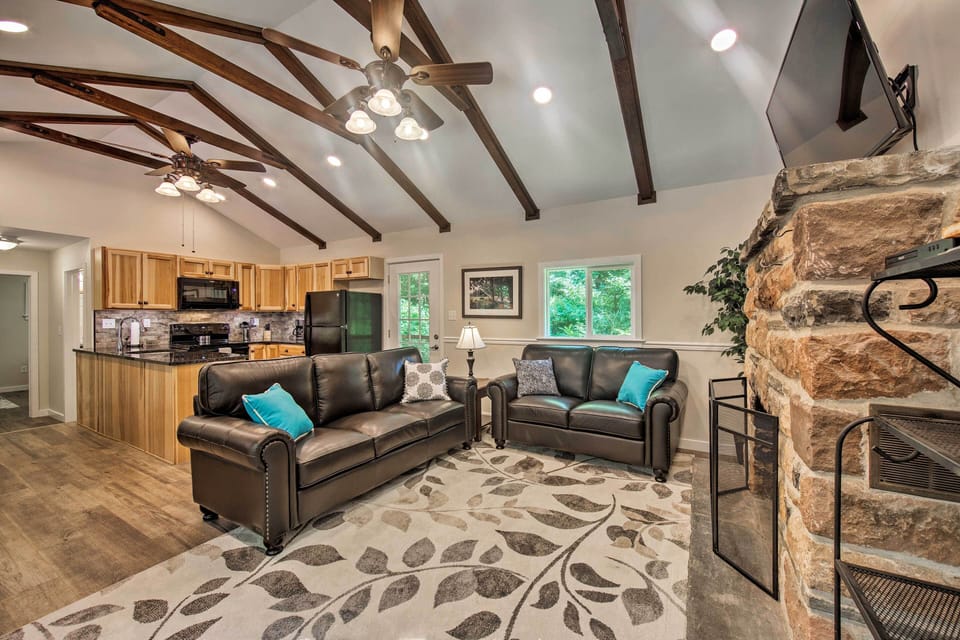 House (3 Bedrooms) | Front of property