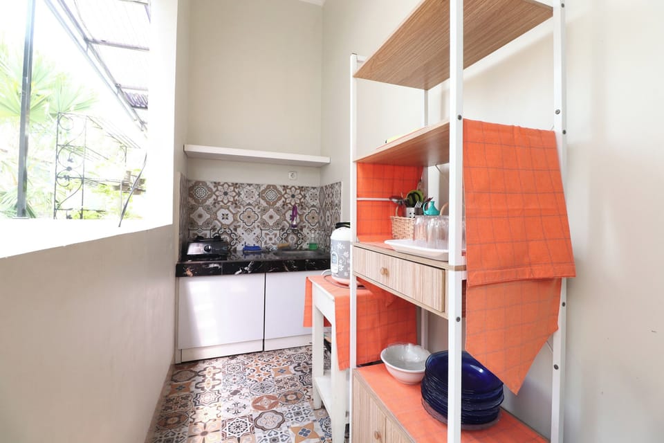 Villa, 3 Bedrooms, Balcony | Shared kitchen | Electric kettle