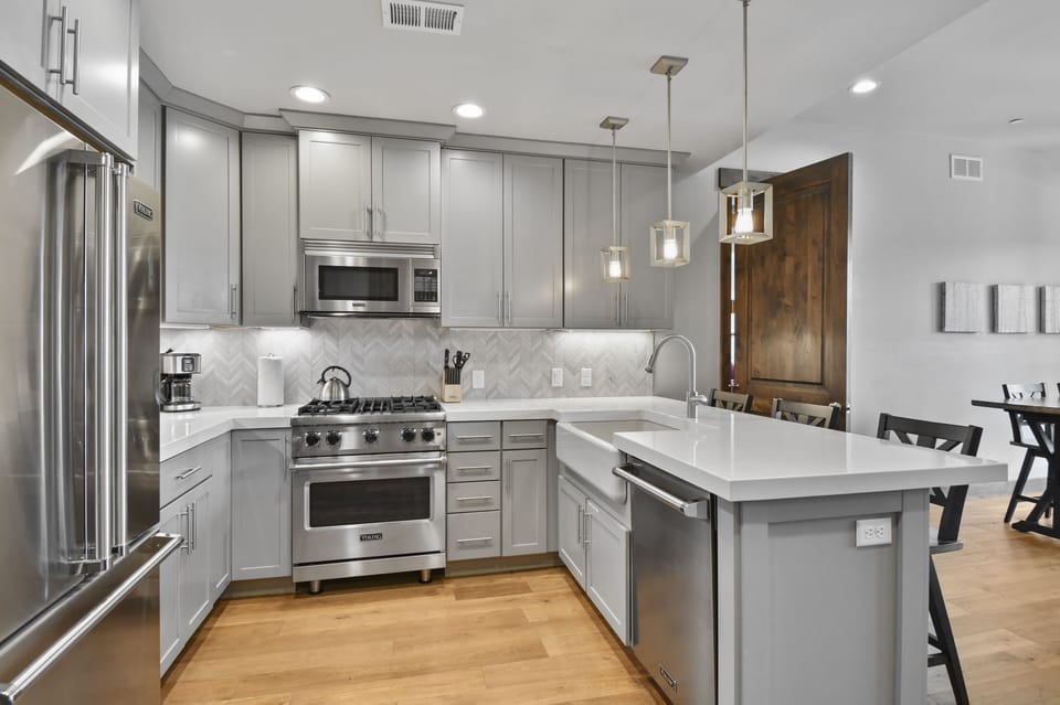 Modern kitchen appliances for all your cooking needs.