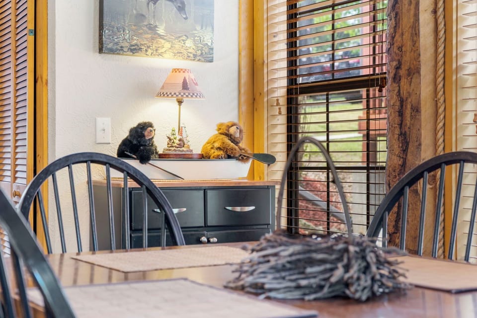 Cabin Decor