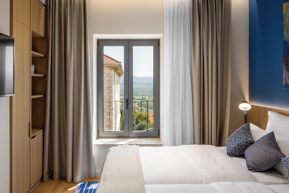 Junior Suite | Premium bedding, memory foam beds, minibar, in-room safe