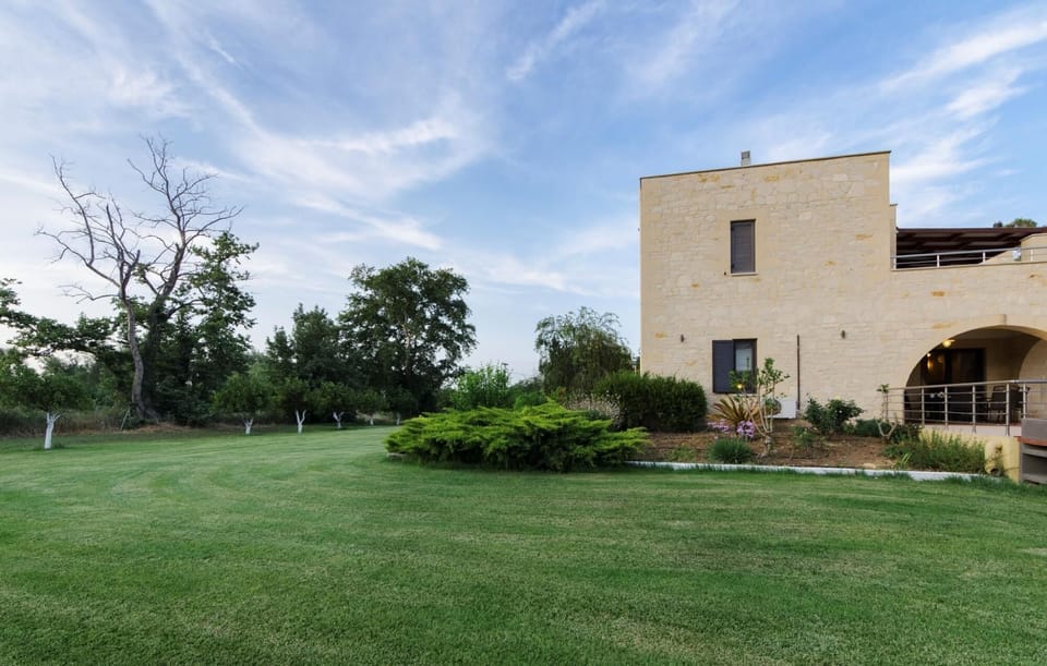 House | 6 bedrooms
