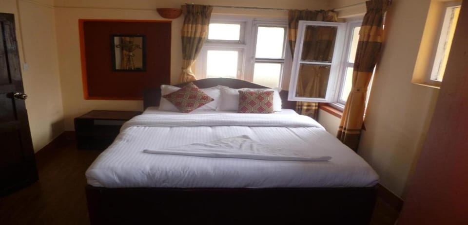 Deluxe Double Room | Free WiFi