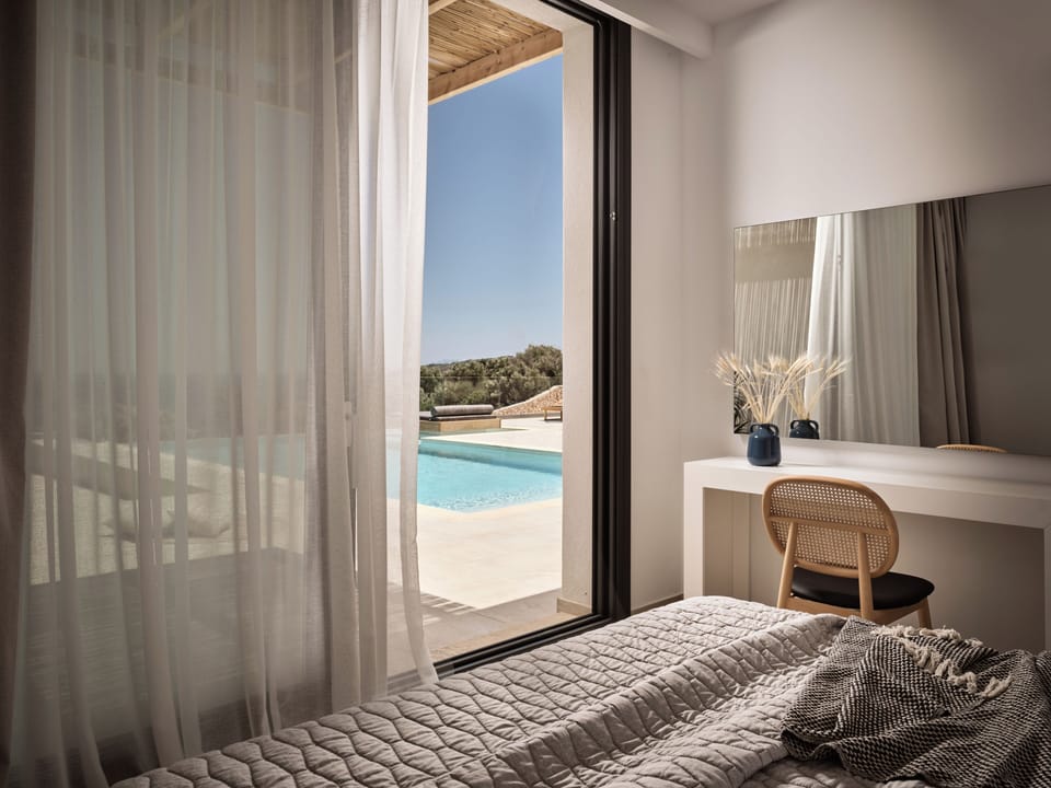 Bedrooms ideal for a rejuvenating holiday break in Zakynthos.