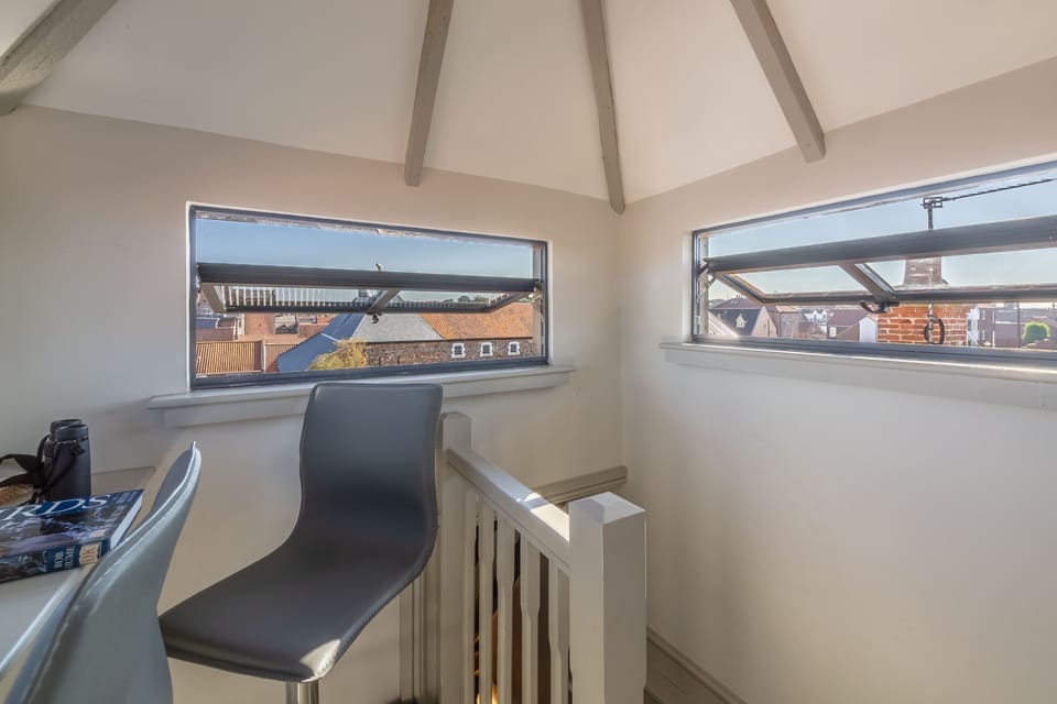 Fourth floor: Lookout tower with panoramic views out to sea