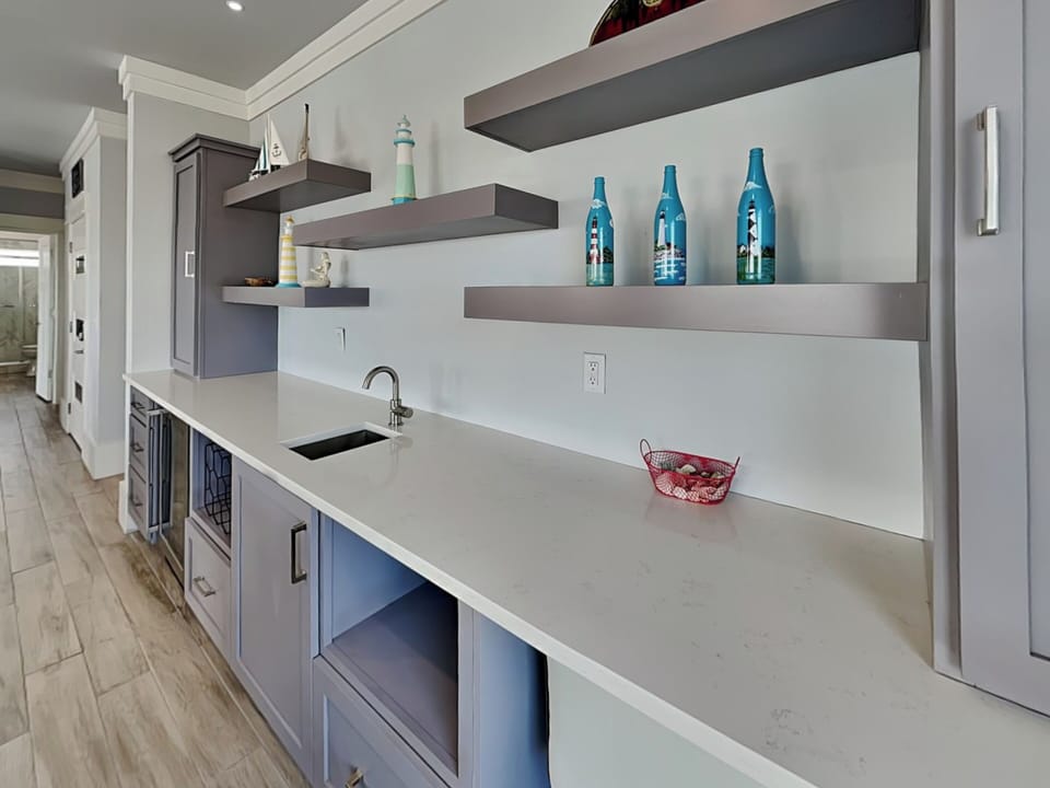 Wet Bar