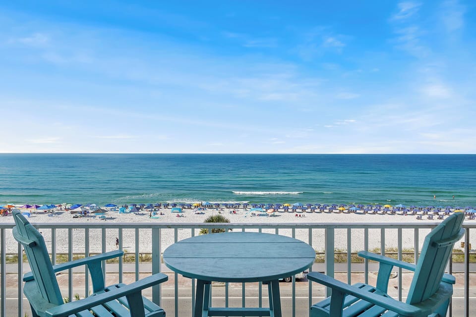 23-Majestic-Sun-406A-Balcony-View